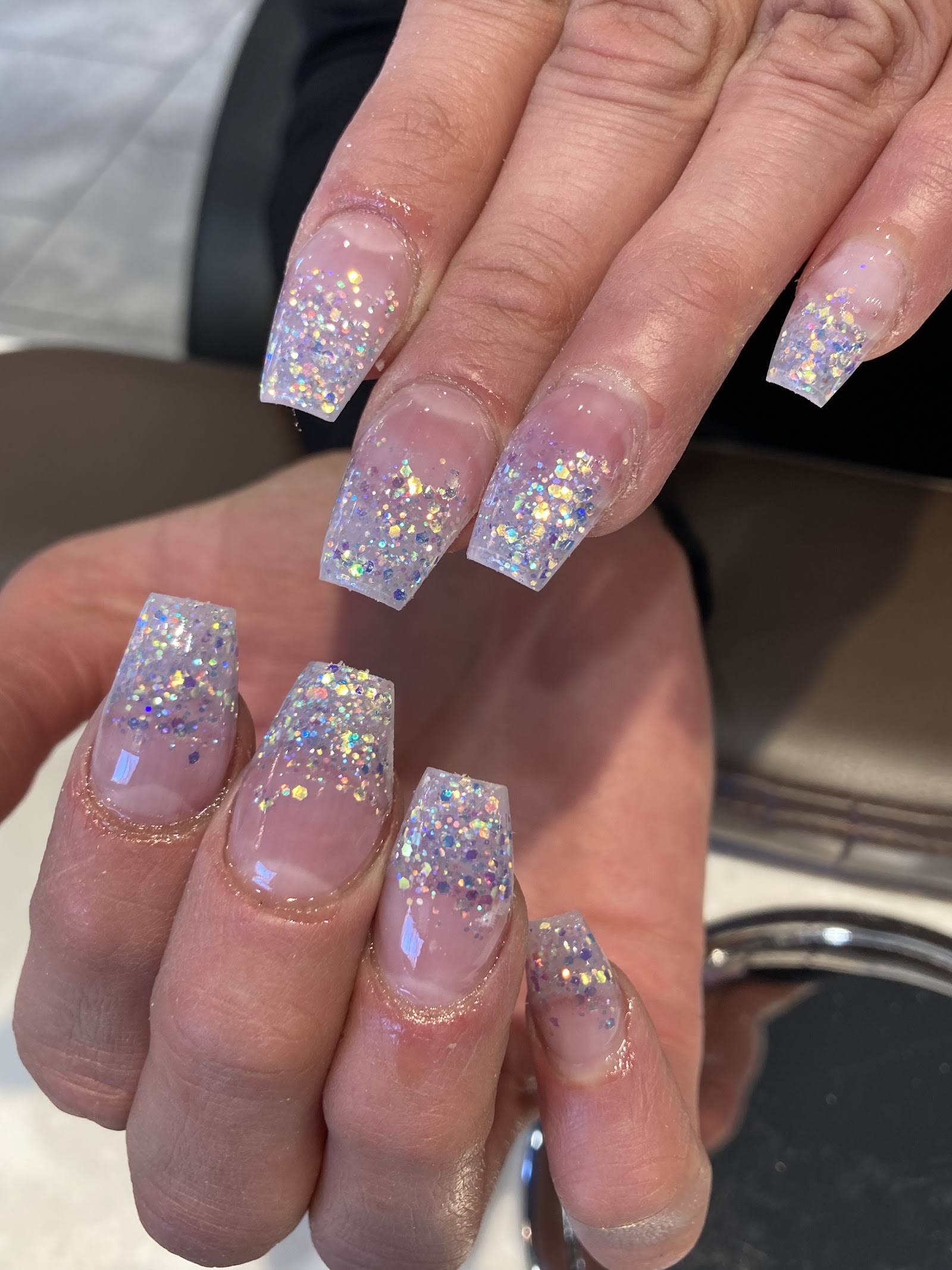 Oasis Nails & Spa nail photo 6
